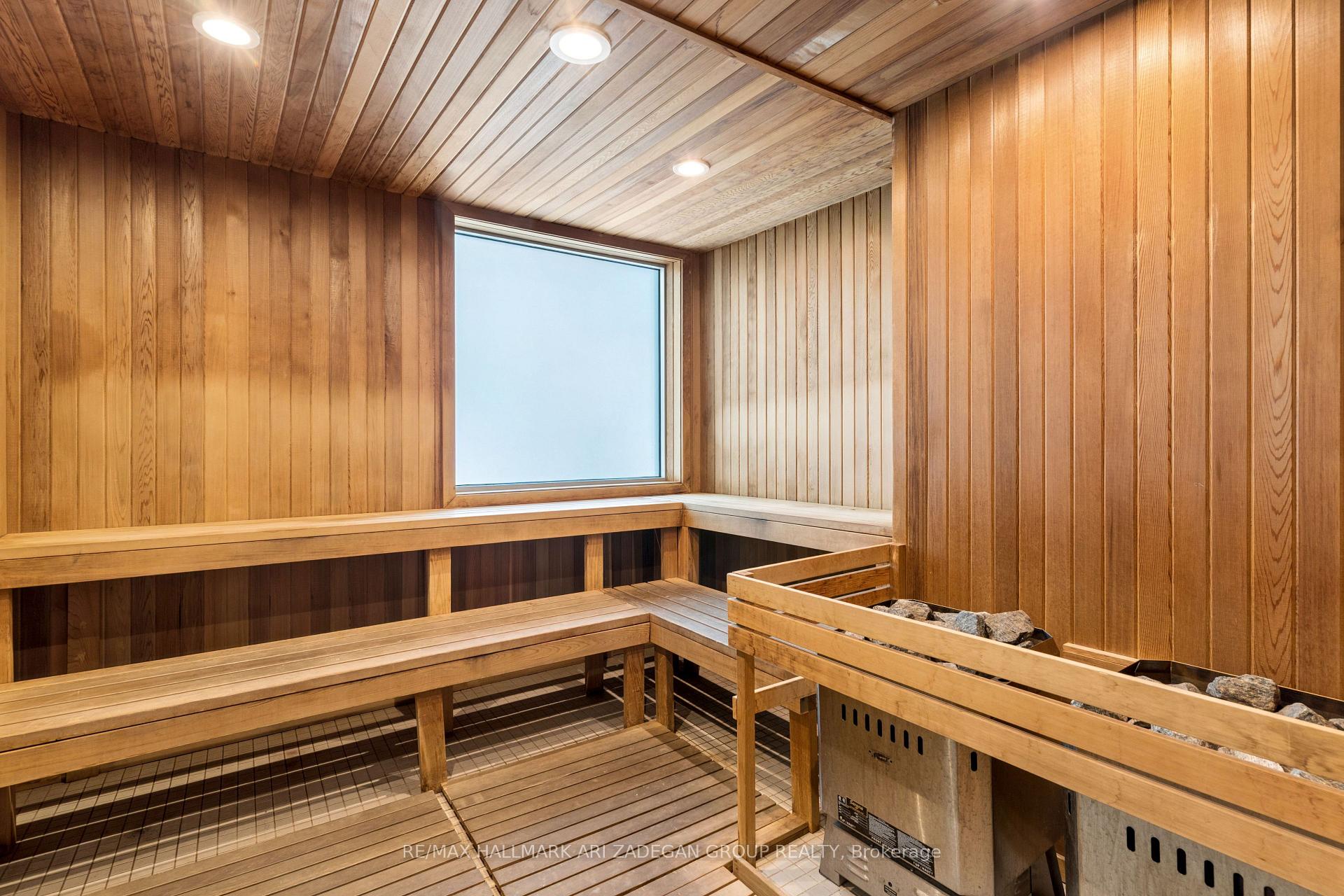 90 Stadium Road 430, Toronto Unit: 430