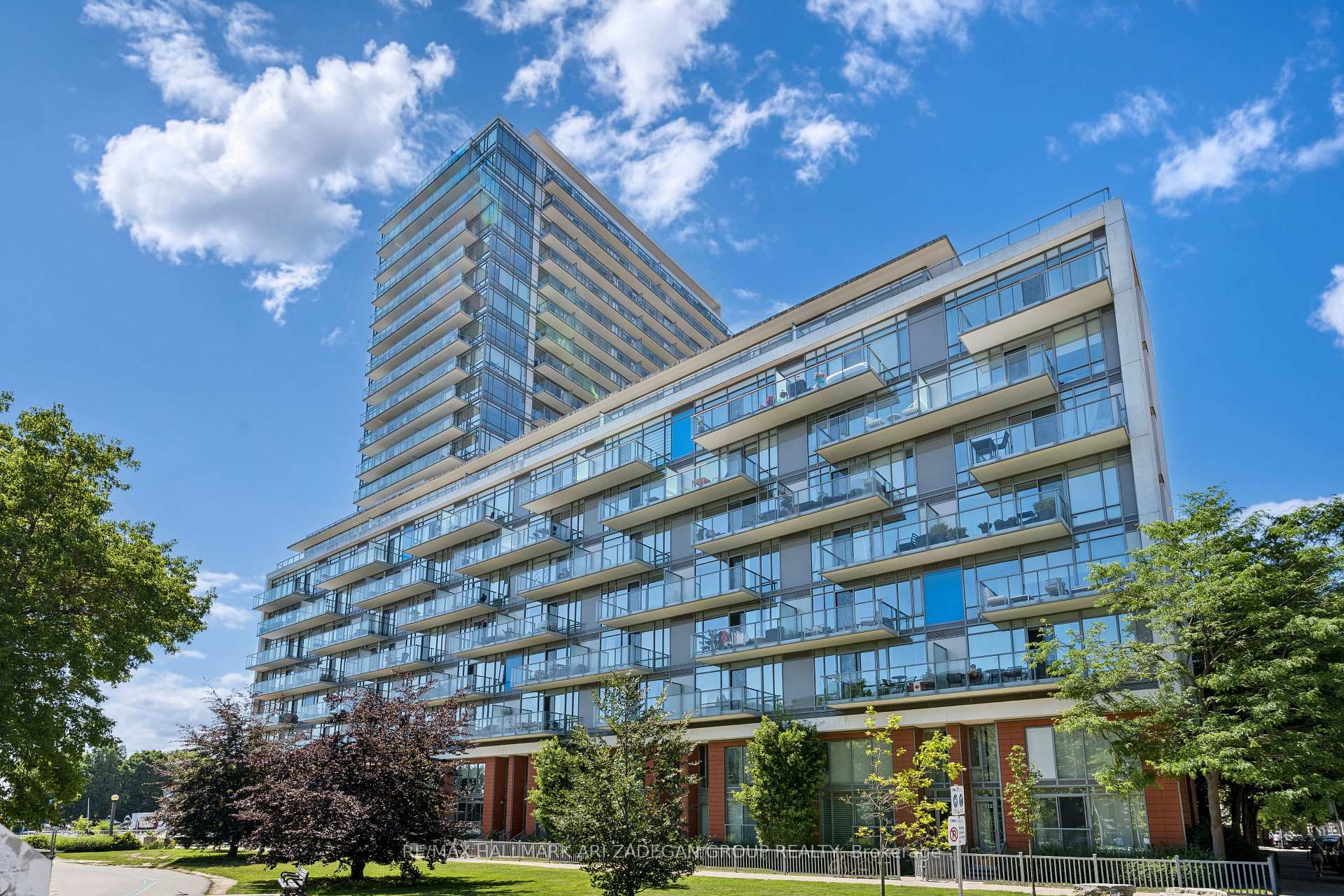 90 Stadium Road 430, Toronto Unit: 430