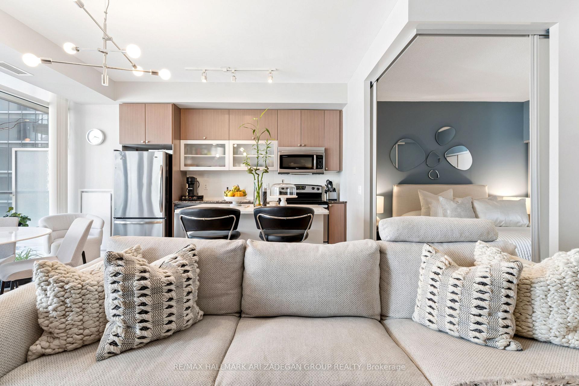 90 Stadium Road 430, Toronto Unit: 430