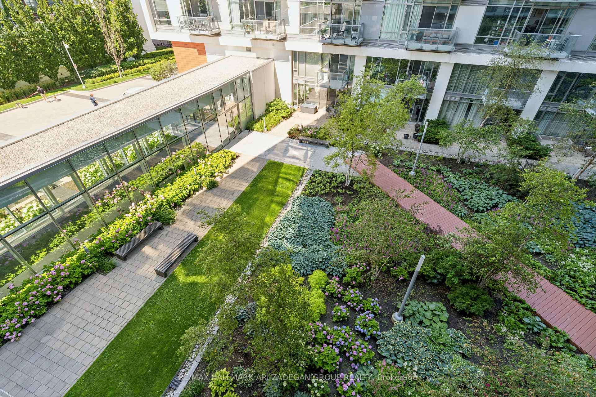 90 Stadium Road 430, Toronto Unit: 430