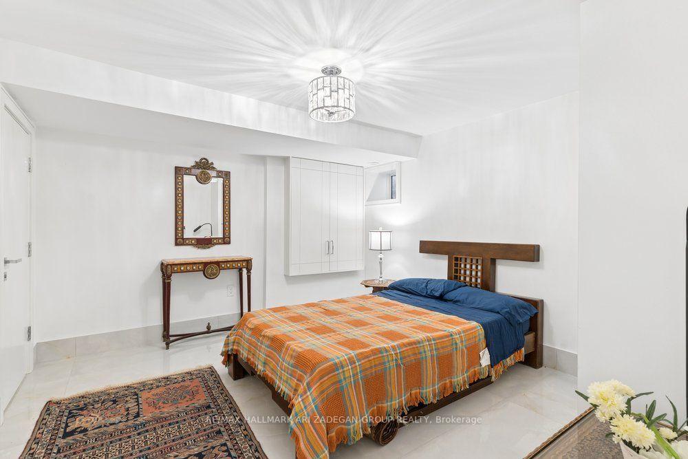 150 Sandringham Drive ., Toronto Unit: .