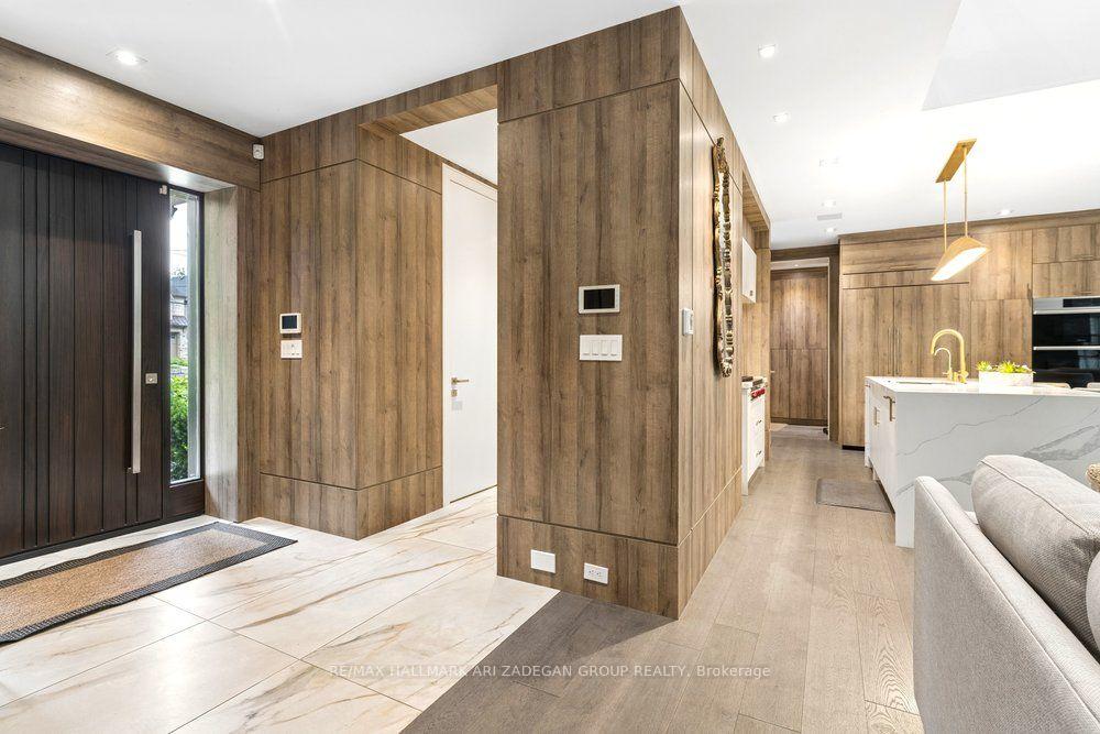 150 Sandringham Drive ., Toronto Unit: .
