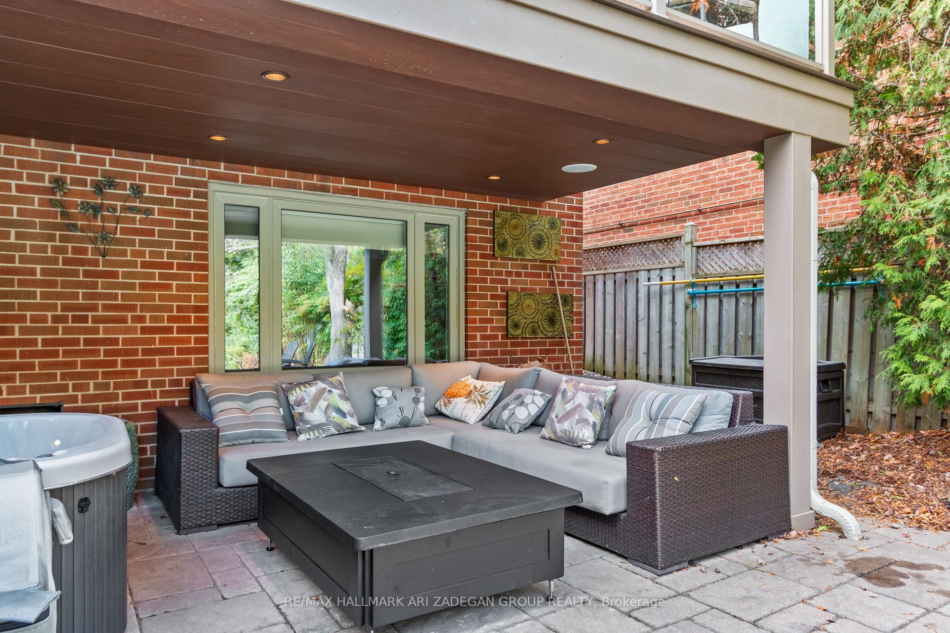 195 Burbank Drive, Toronto