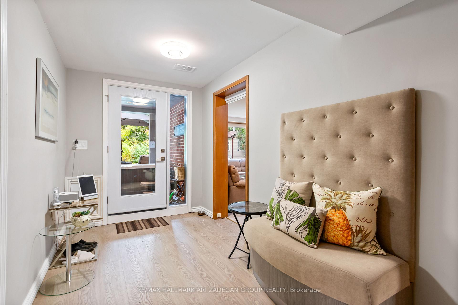 195 Burbank Drive, Toronto