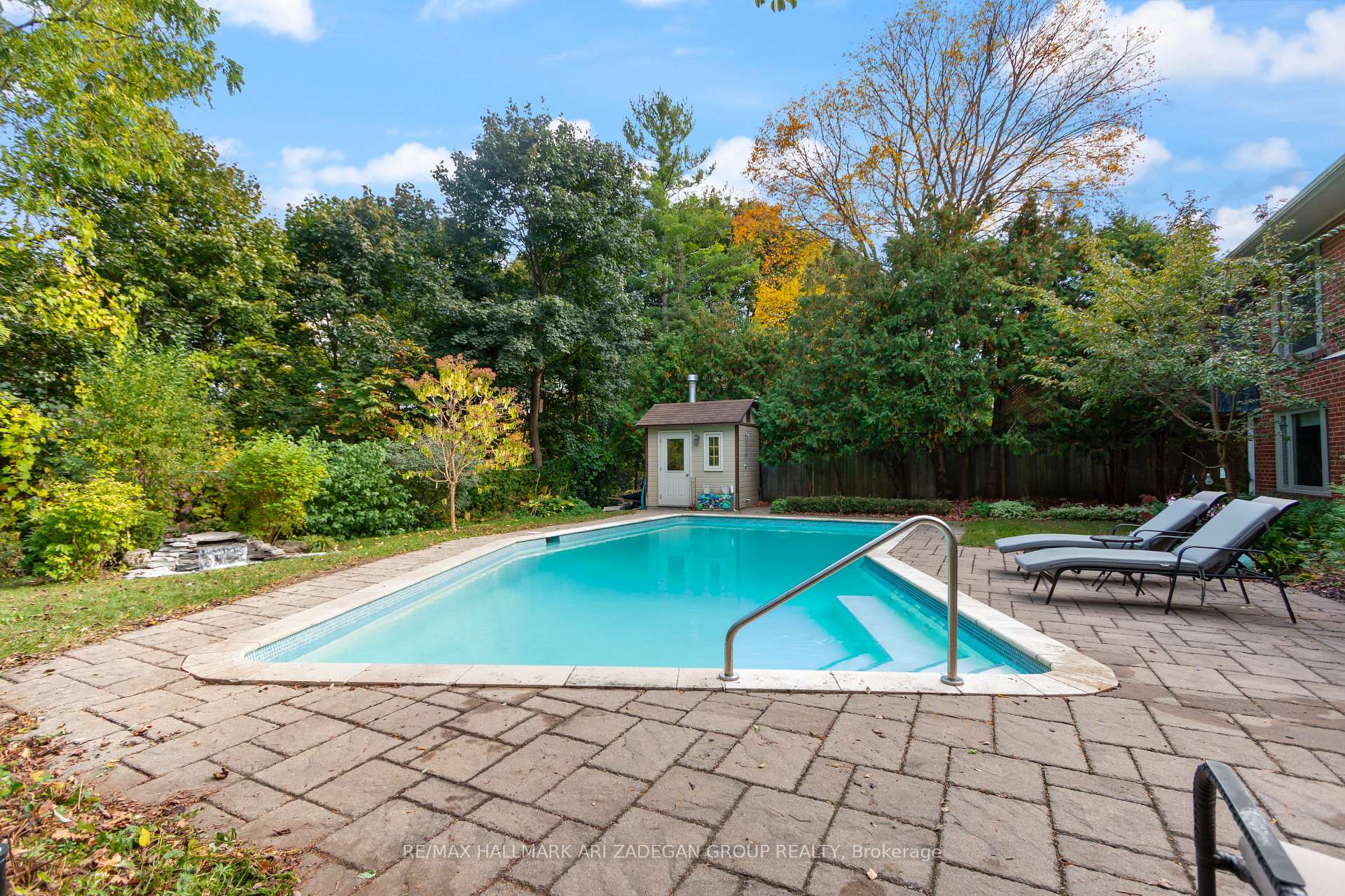 195 Burbank Drive, Toronto