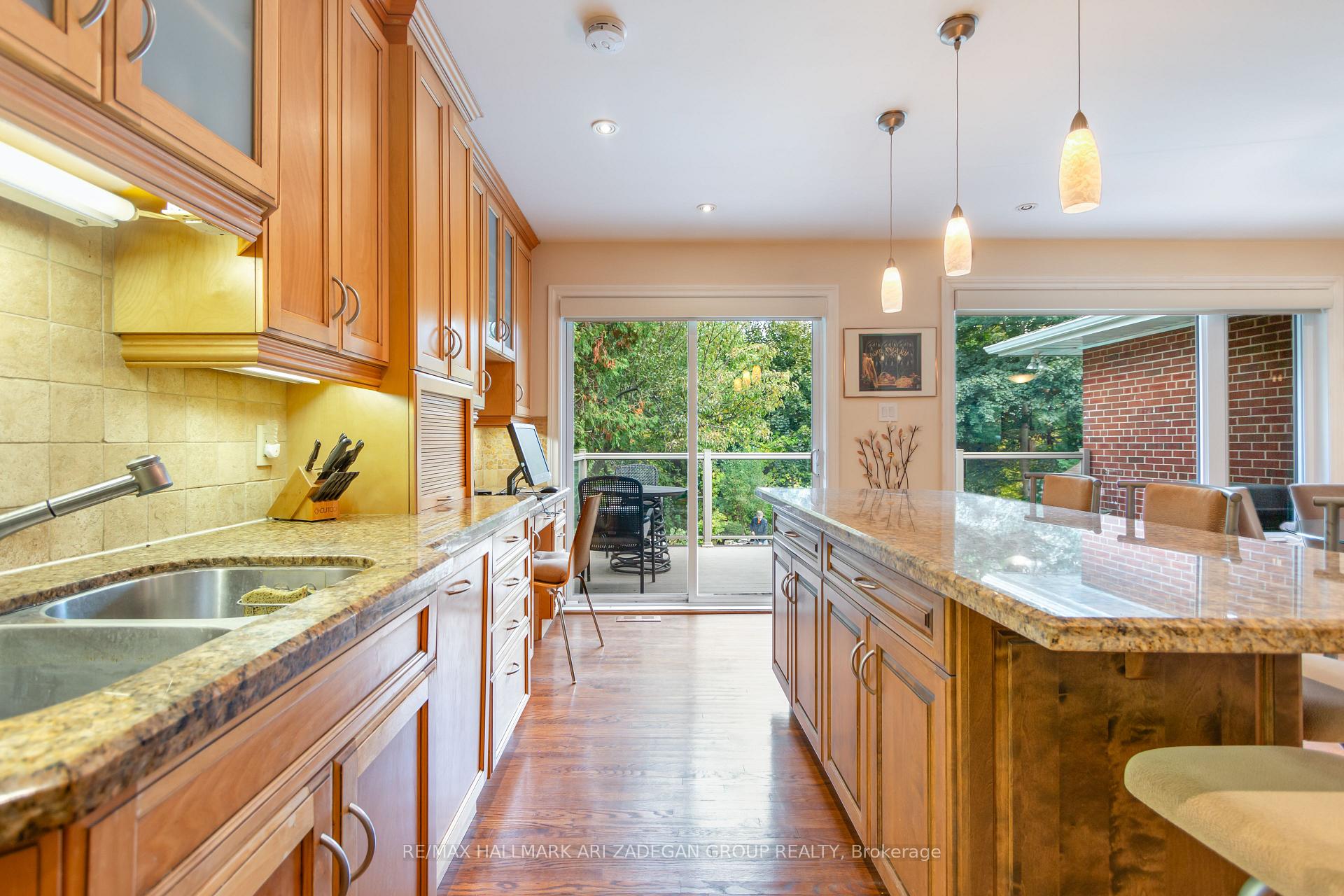 195 Burbank Drive, Toronto