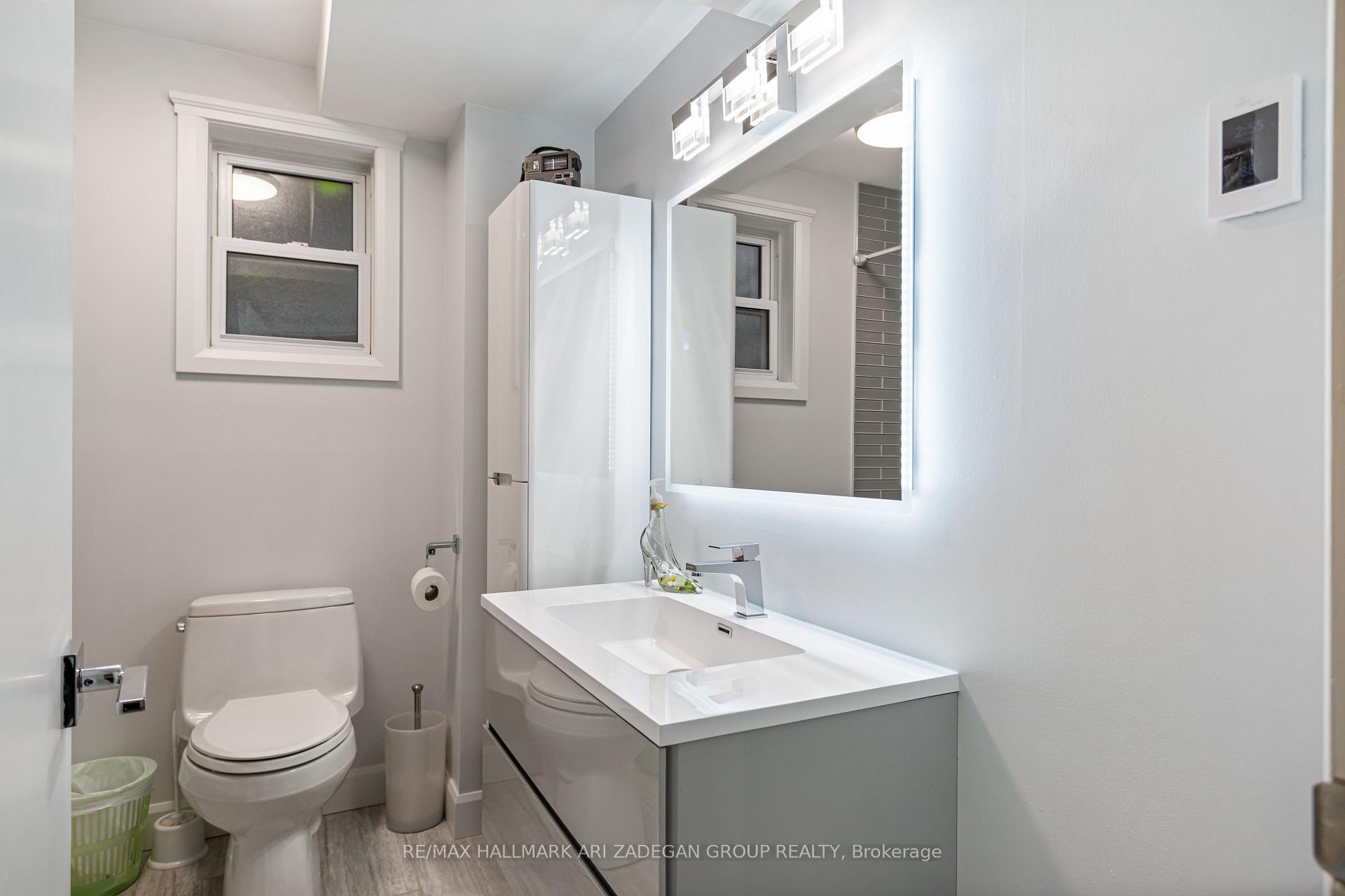 195 Burbank Drive, Toronto