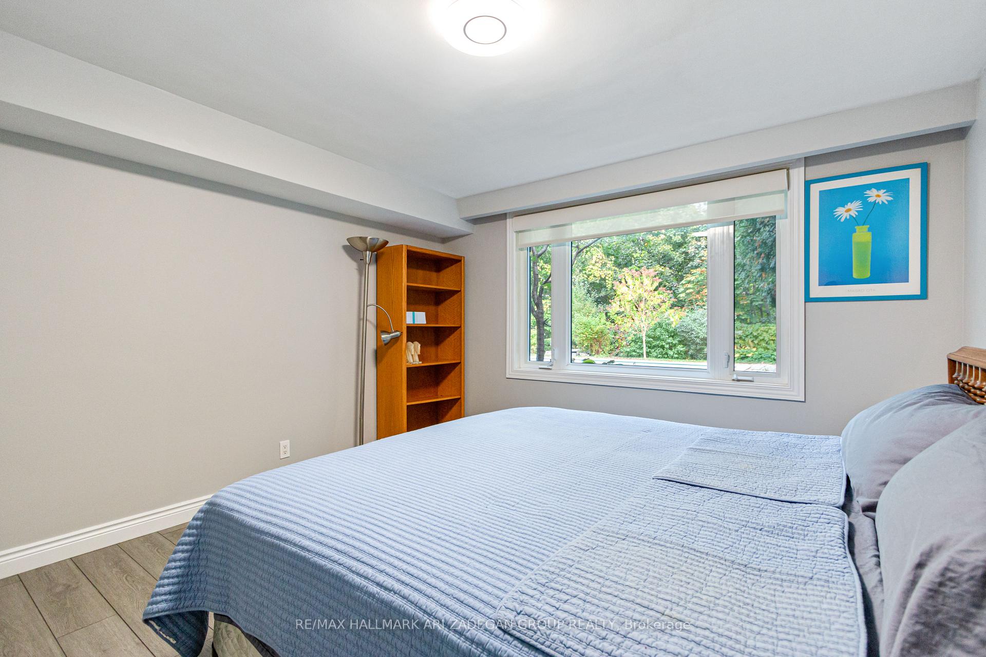 195 Burbank Drive, Toronto