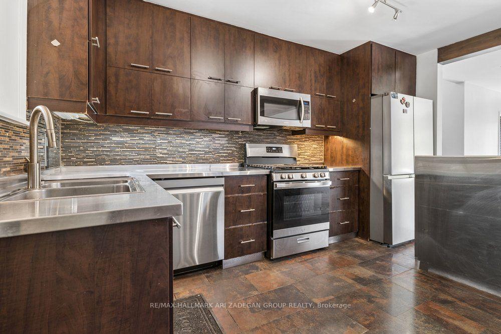 231 Goulding Avenue Main Fl, Toronto Unit: Main Fl