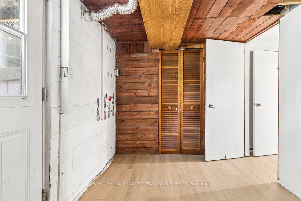 231 Goulding Avenue Lower Fl, Toronto Unit: Lower Fl