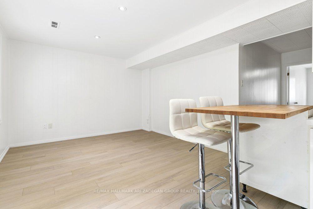 231 Goulding Avenue Lower Fl, Toronto Unit: Lower Fl