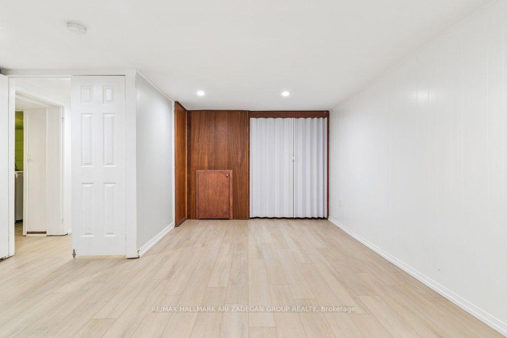 231 Goulding Avenue Lower Fl, Toronto Unit: Lower Fl
