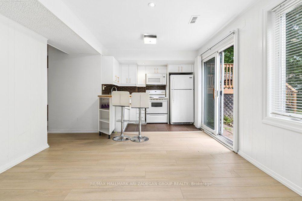 231 Goulding Avenue Lower Fl, Toronto Unit: Lower Fl
