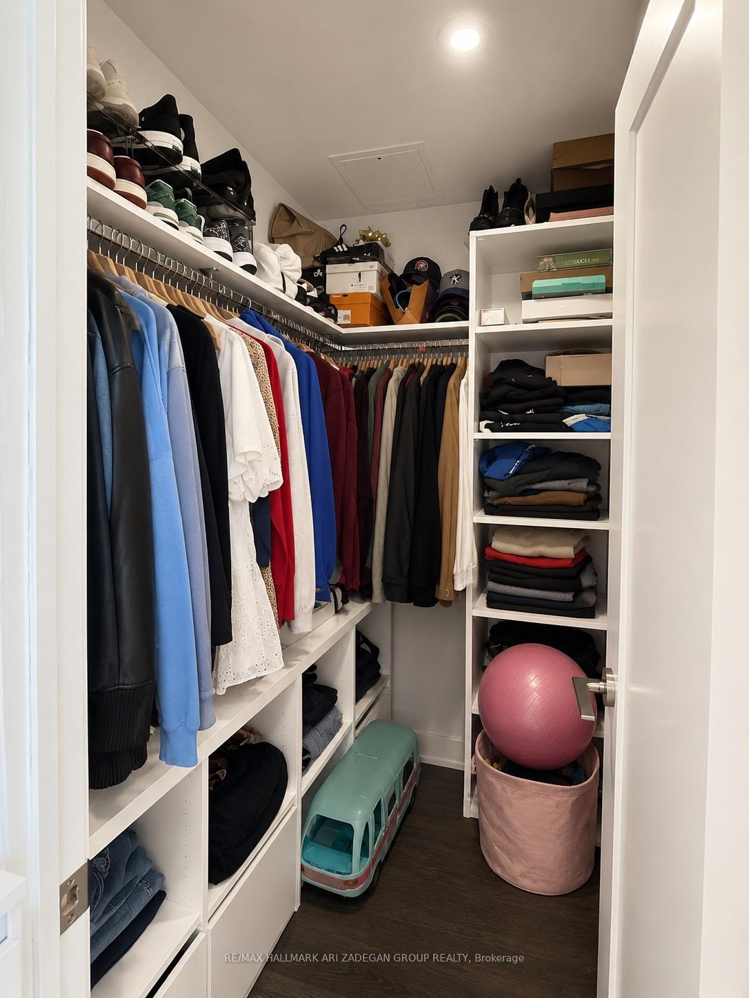 280 Howland Avenue N 419, Toronto Unit: 419