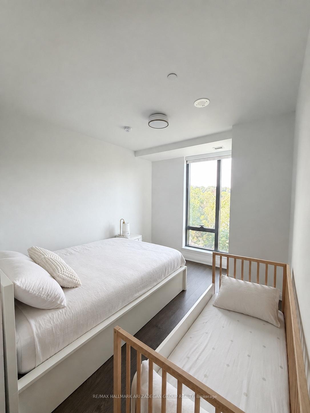 280 Howland Avenue N 419, Toronto Unit: 419