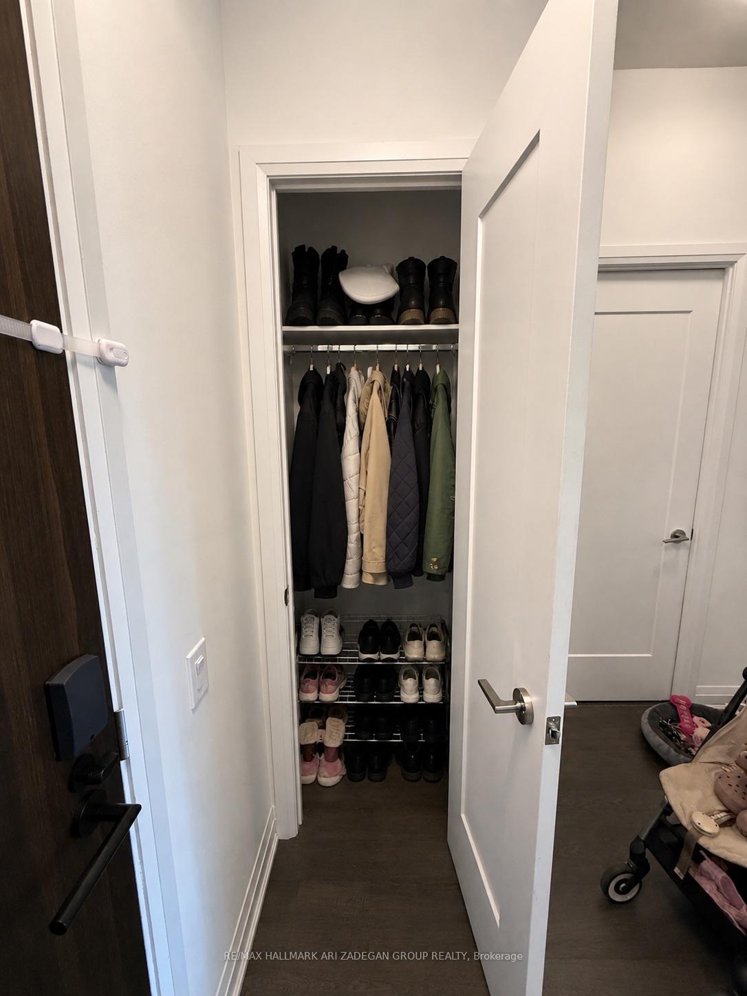 280 Howland Avenue N 419, Toronto Unit: 419