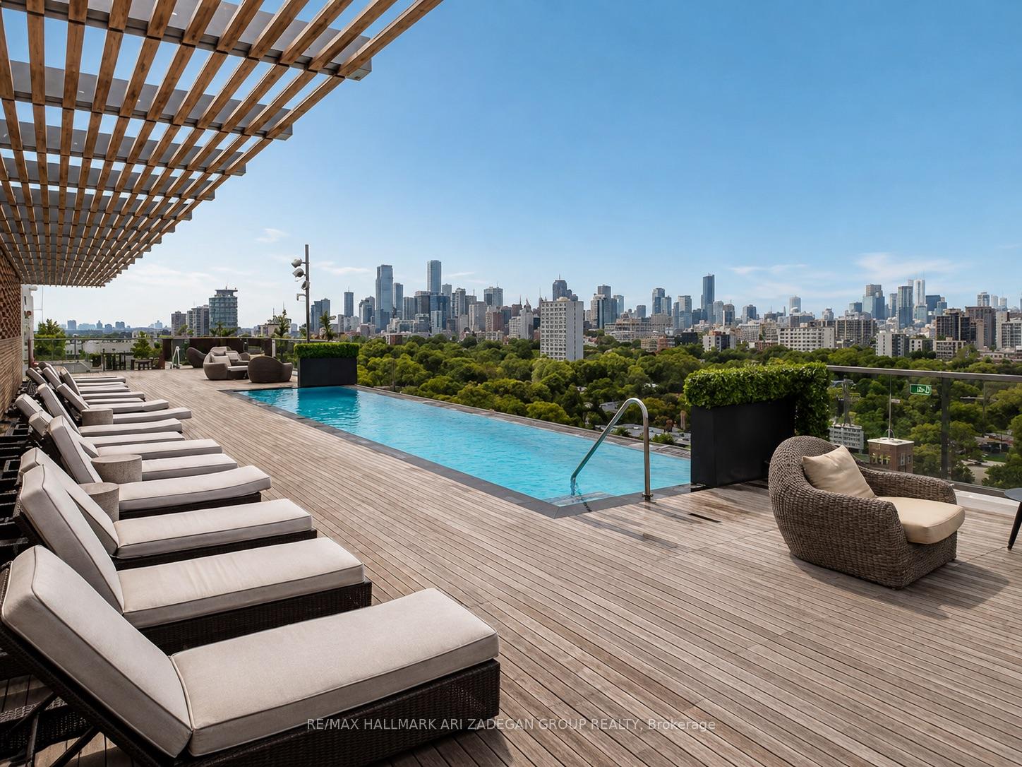 280 Howland Avenue N 419, Toronto Unit: 419