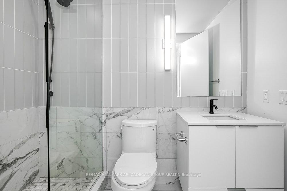 327 King Street W 4003, Toronto Unit: 4003