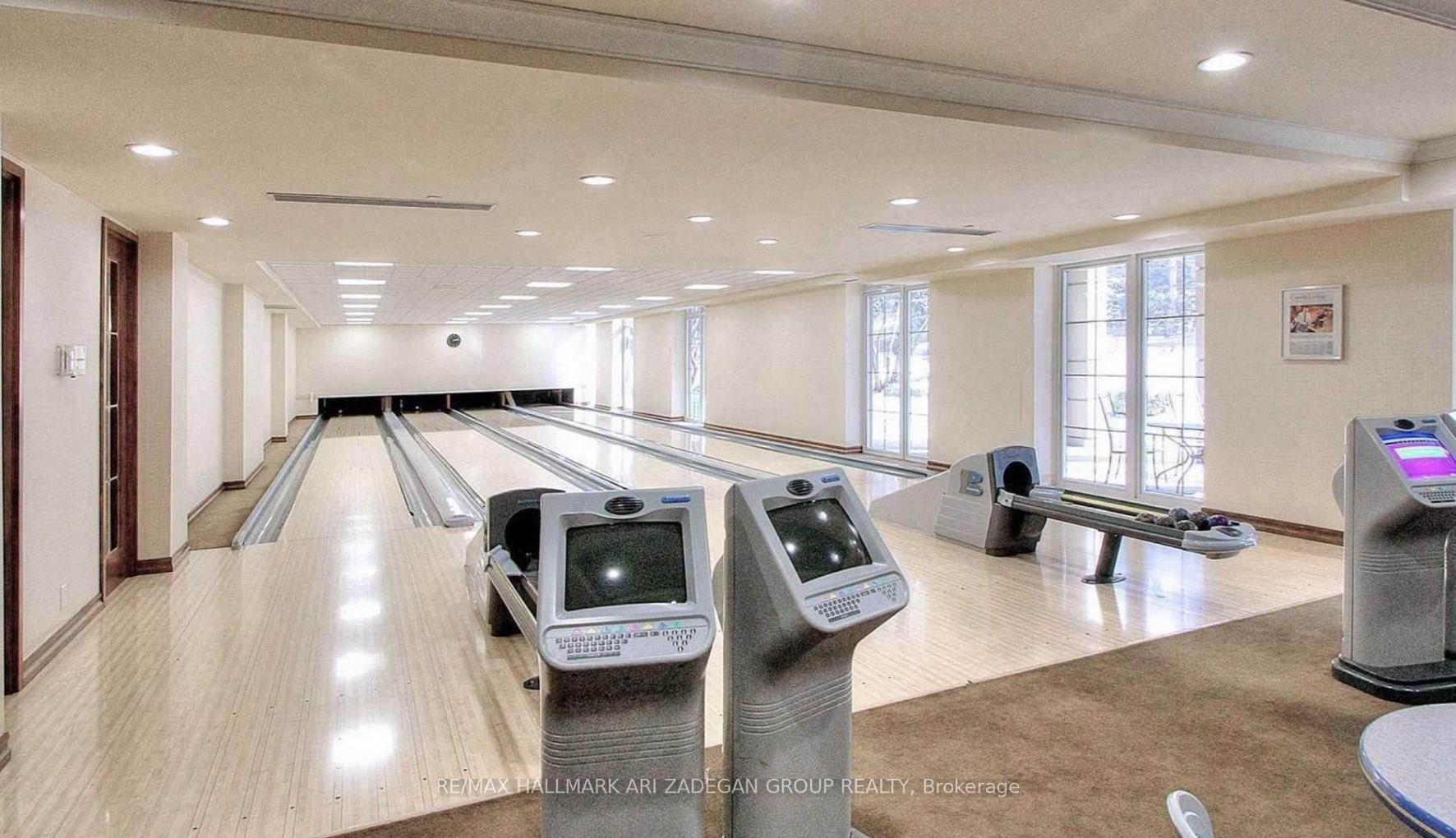 78 Harrison Garden Boulevard 1307, Toronto Unit: 1307
