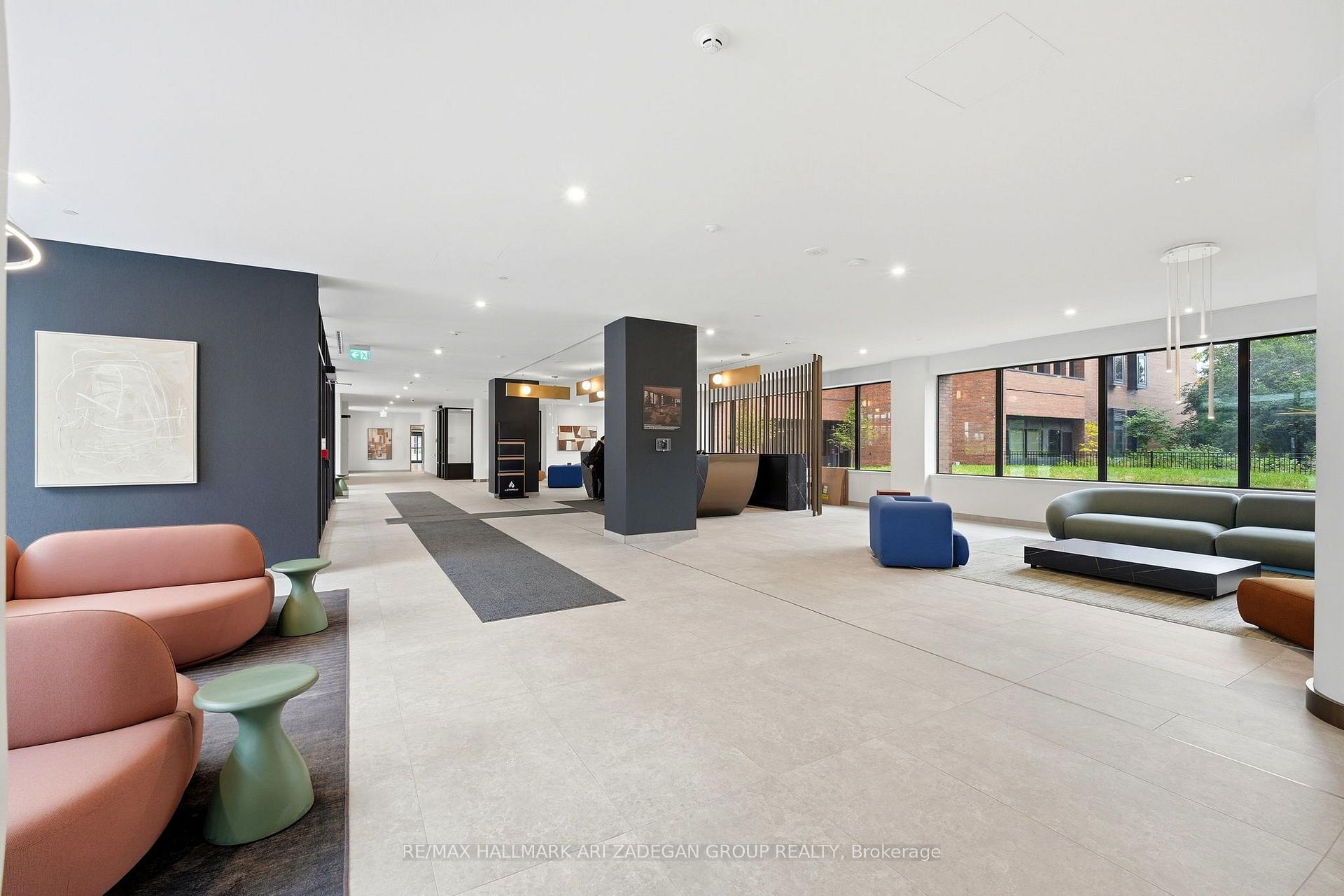 1 Quarrington Lane 3807, Toronto Unit: 3807