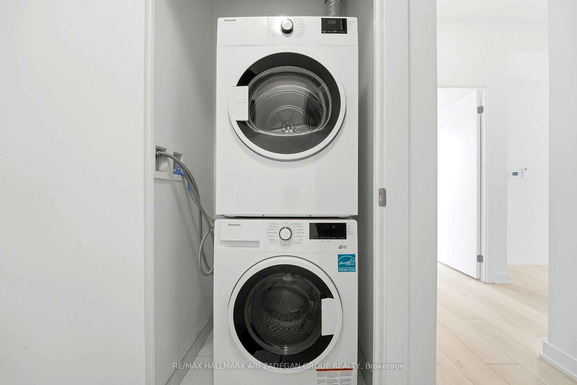 1 Quarrington Lane 3807, Toronto Unit: 3807
