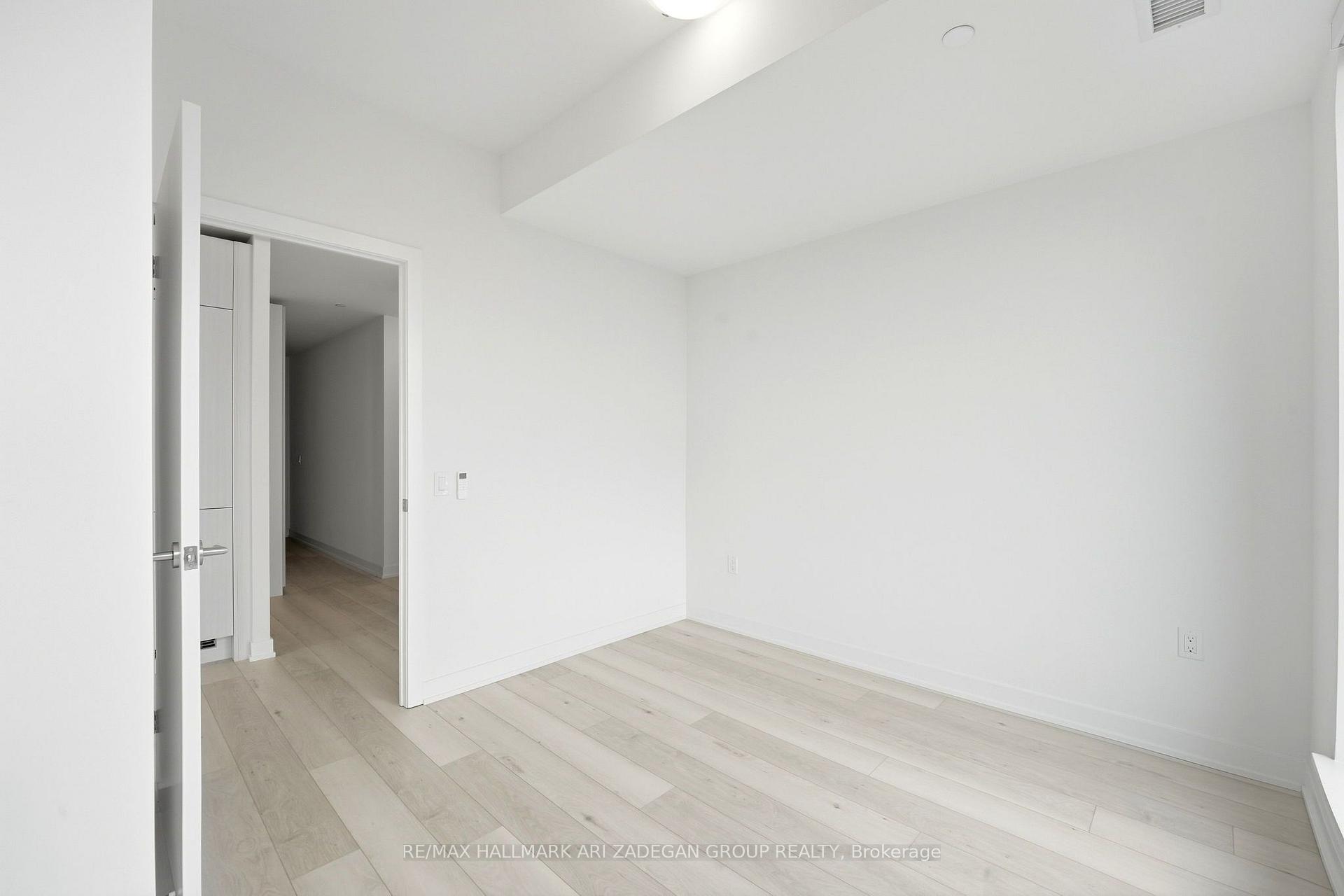 1 Quarrington Lane 3807, Toronto Unit: 3807