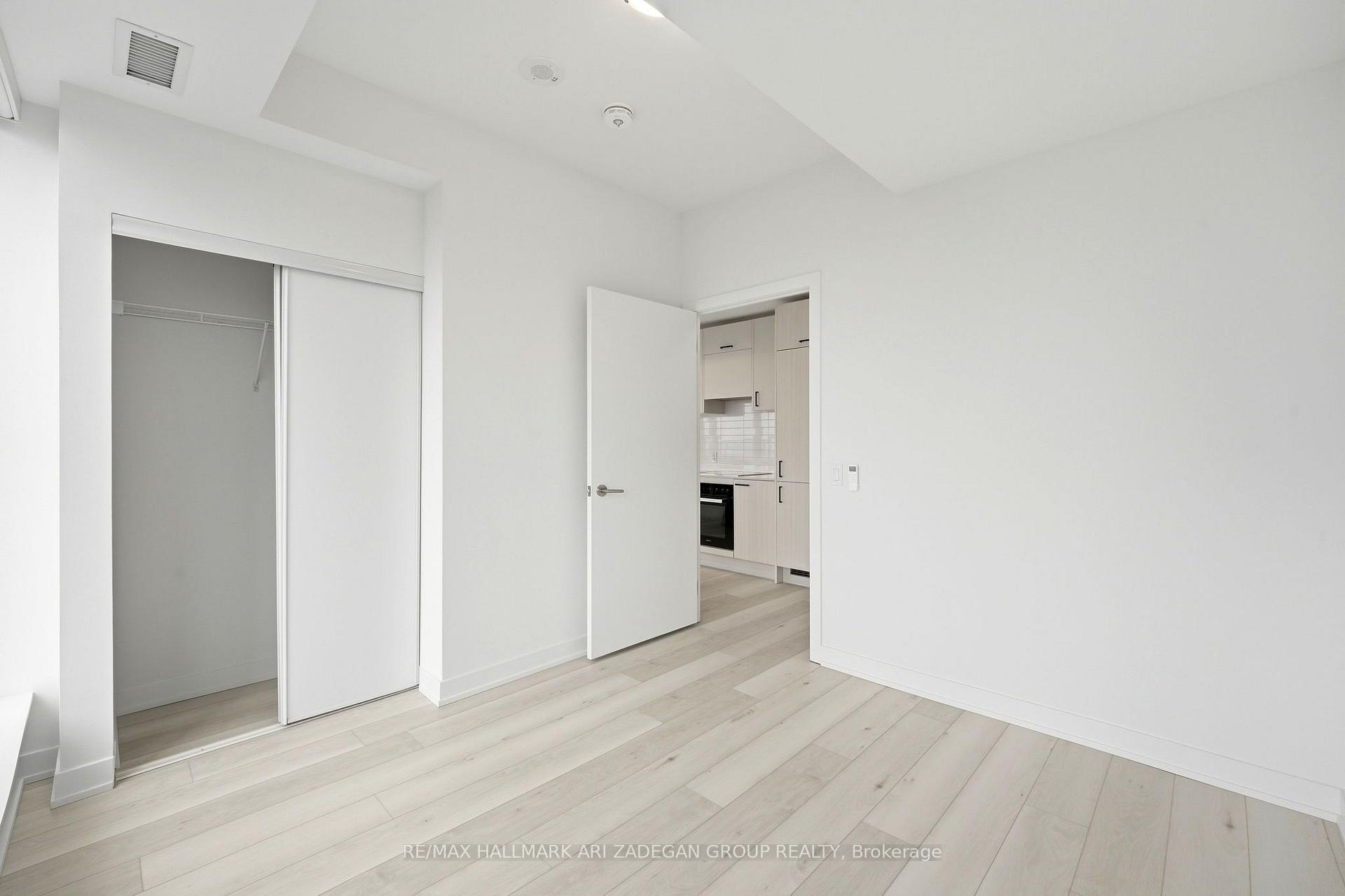 1 Quarrington Lane 3807, Toronto Unit: 3807