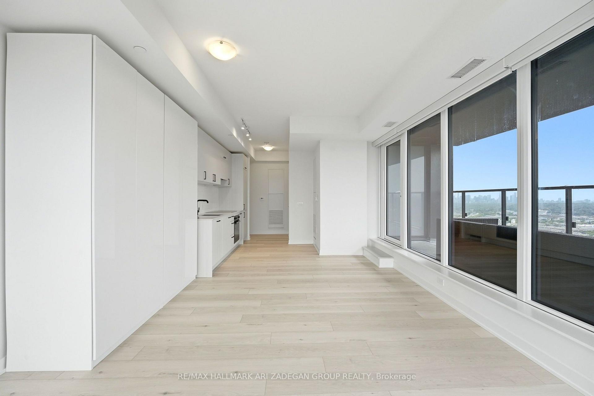 1 Quarrington Lane 3807, Toronto Unit: 3807