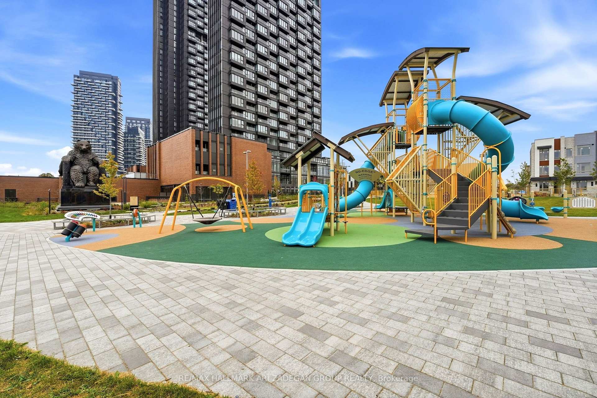 1 Quarrington Lane 3807, Toronto Unit: 3807
