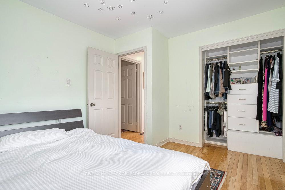 185 Durant Avenue, Toronto E03