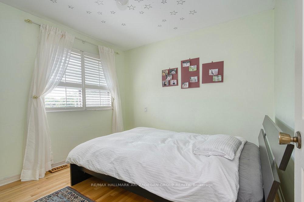 185 Durant Avenue, Toronto E03