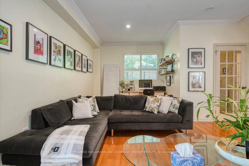185 Durant Avenue, Toronto E03