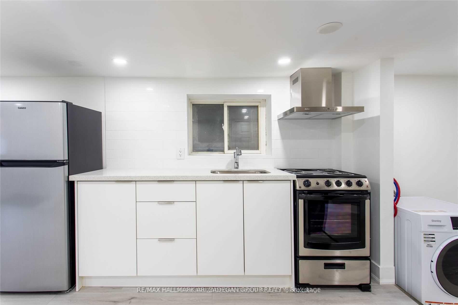 138 Booth Avenue Lowe Fl
