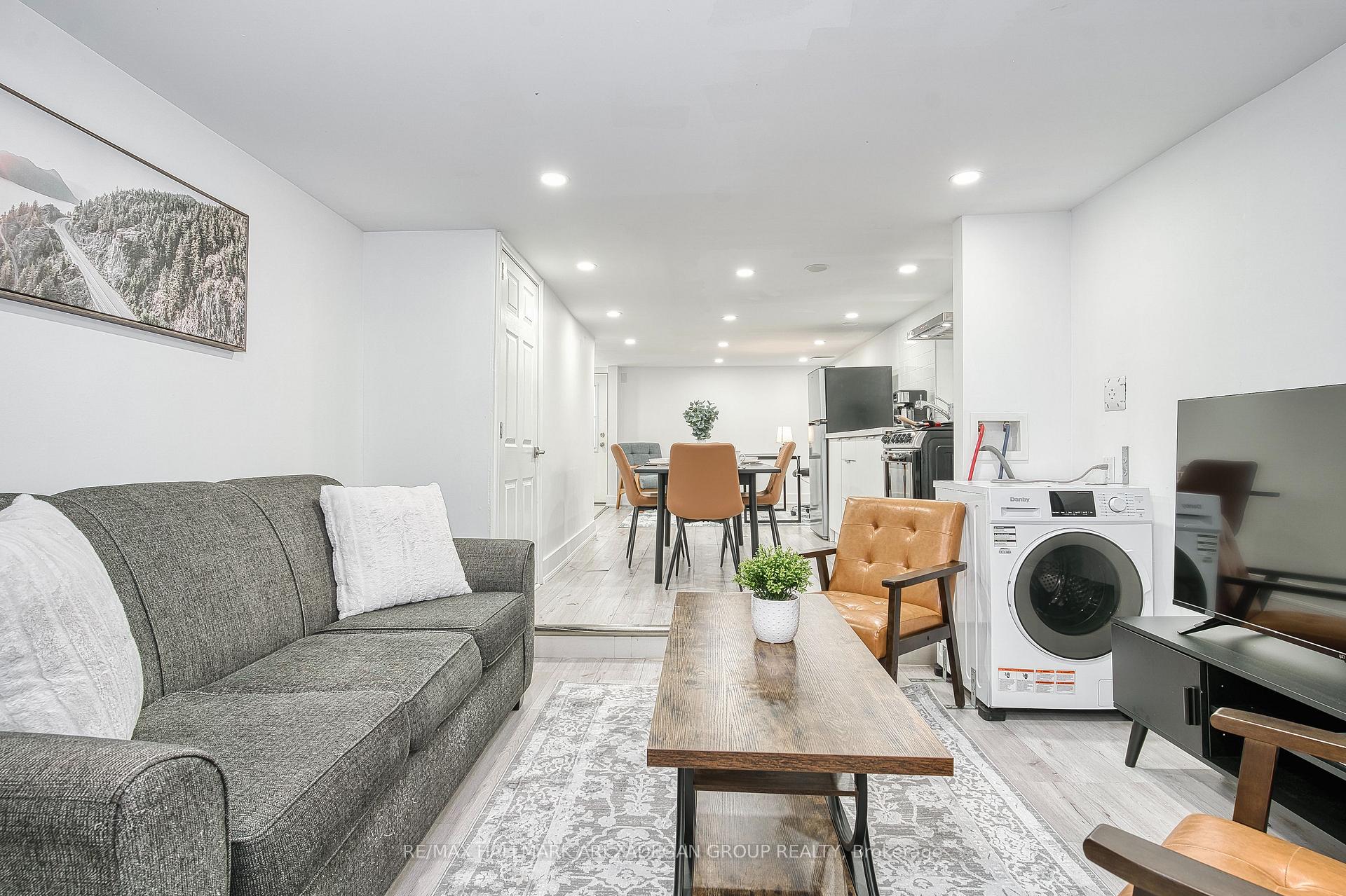 138 Booth Avenue Lower Fl