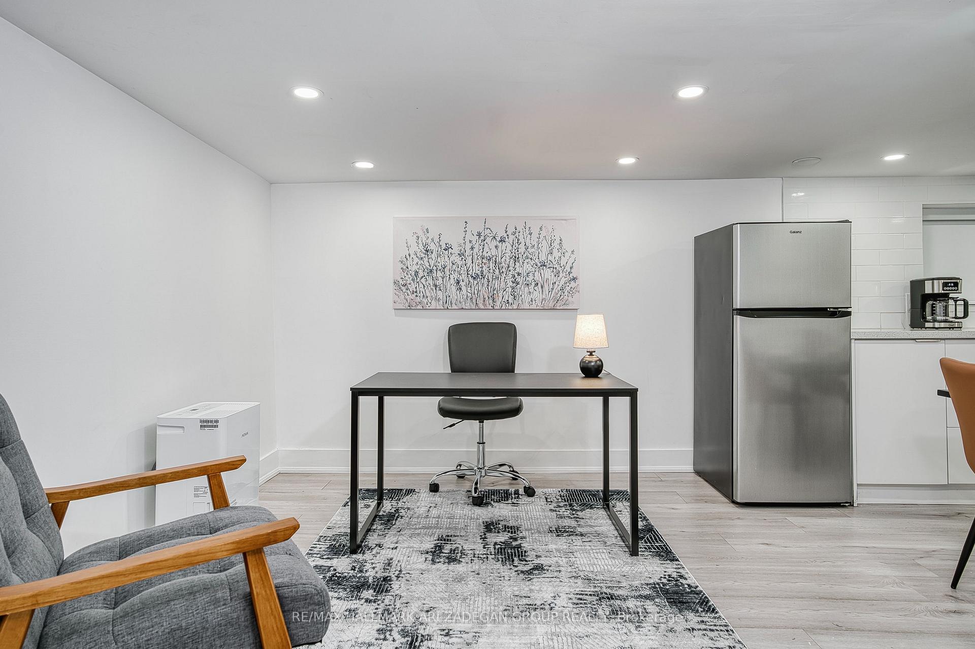 138 Booth Avenue Lower Fl