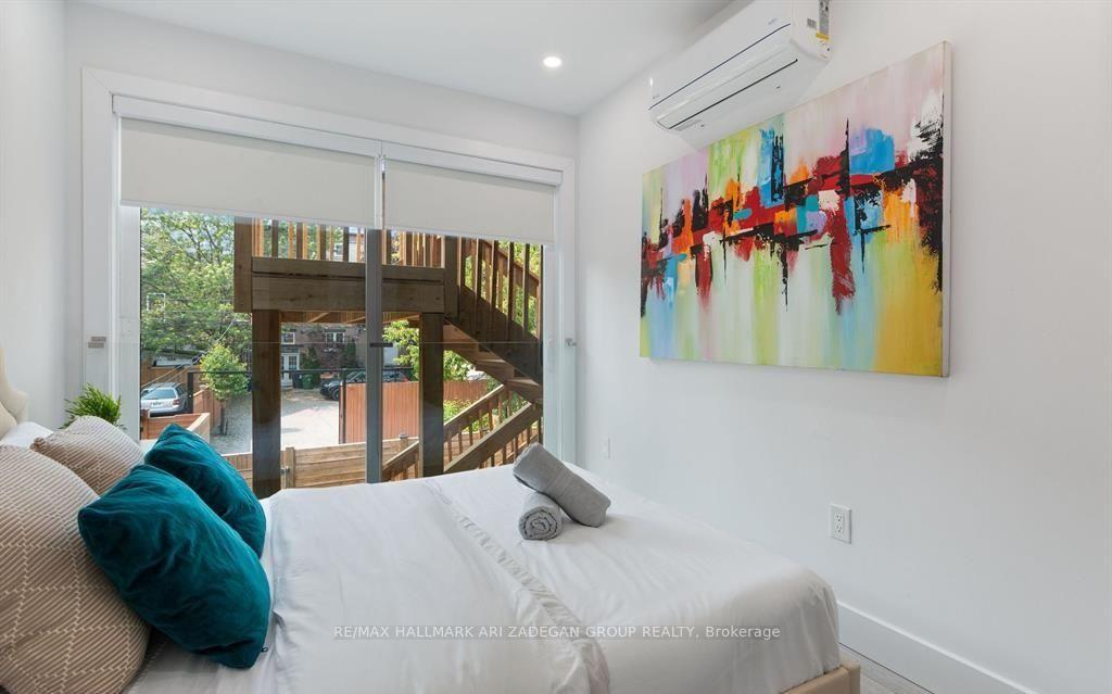 16 Minto Street 2, Toronto Unit: 2
