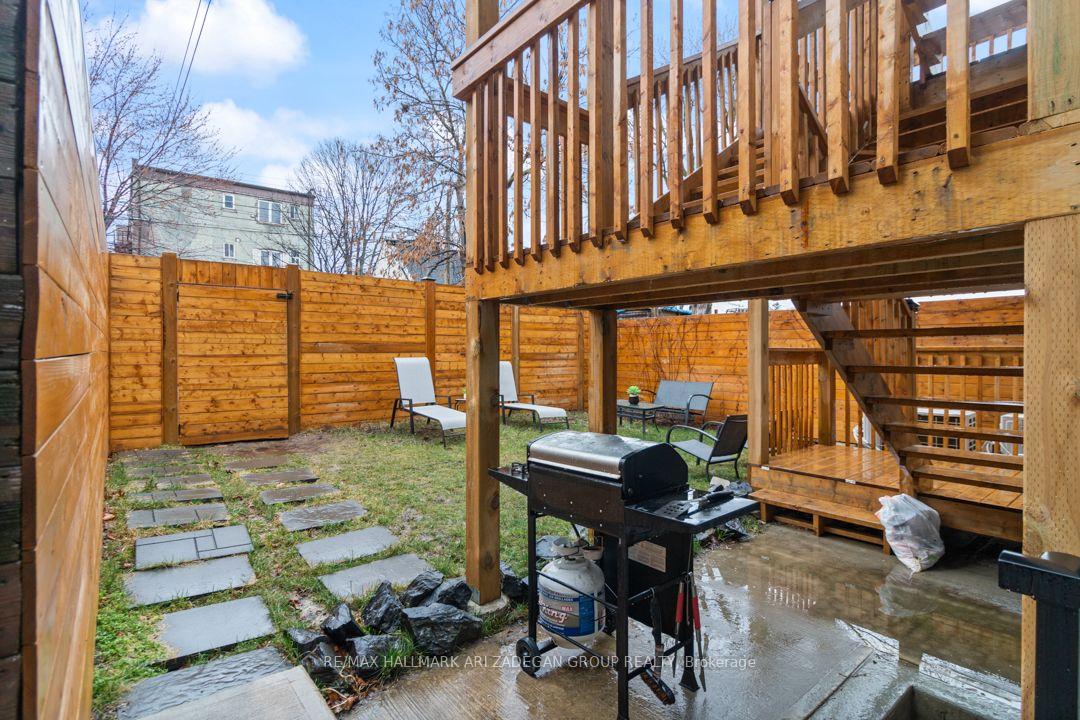 16 Minto Street 2, Toronto Unit: 2