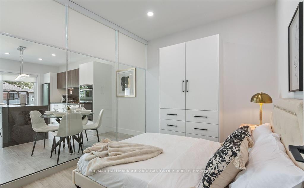 16 Minto Street 2, Toronto Unit: 2