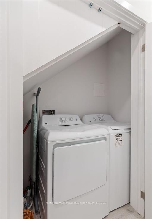 16 Minto Street 2, Toronto Unit: 2