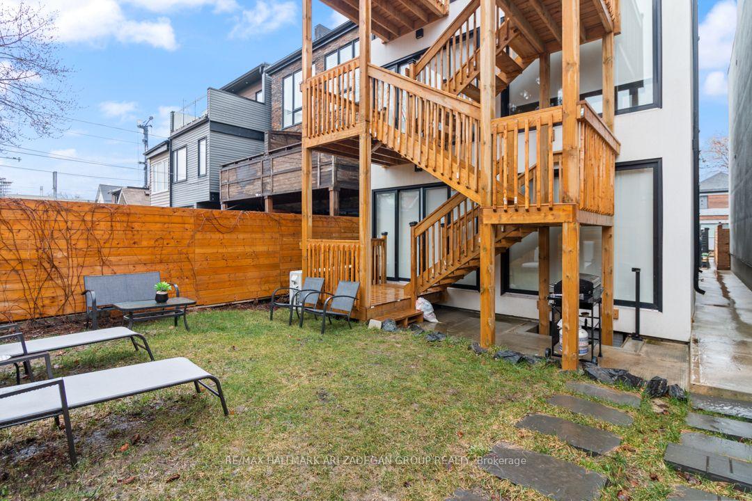 16 Minto Street 2, Toronto Unit: 2