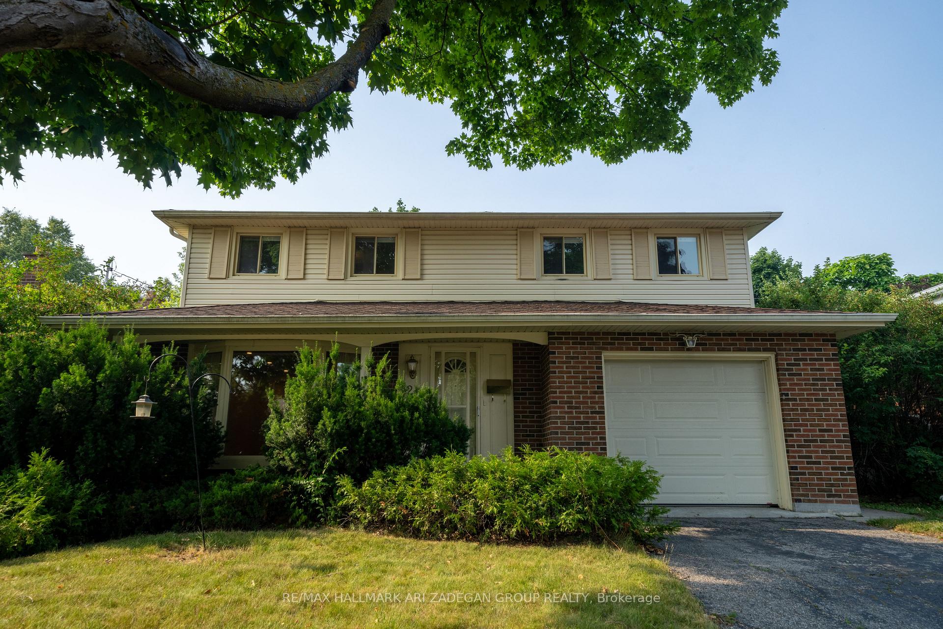 22 Silver Aspen Drive