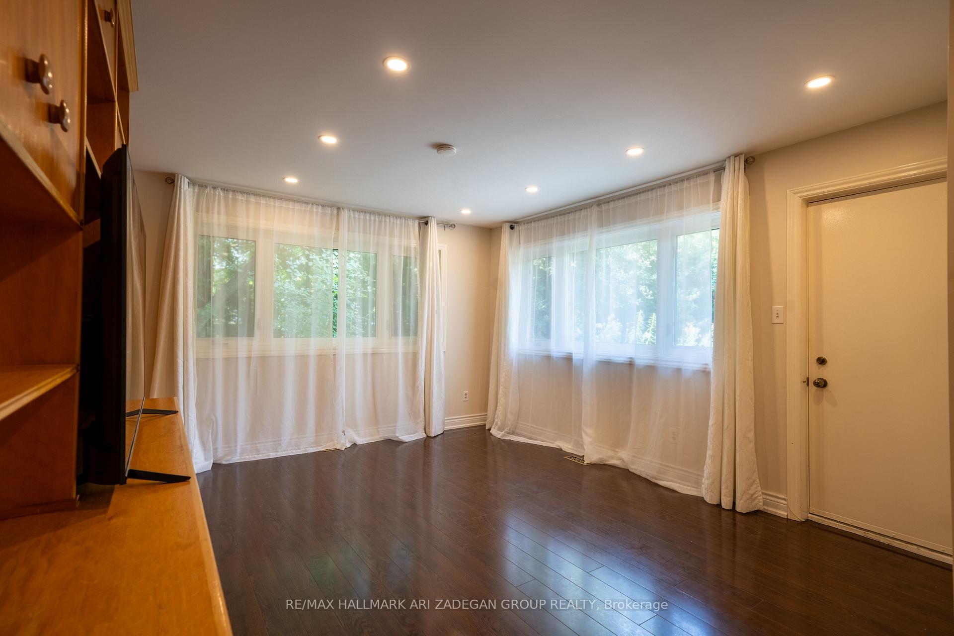 22 Silver Aspen Drive