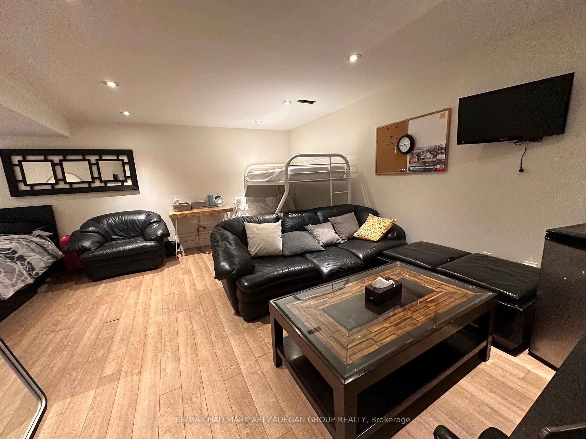290 Gretel Drive