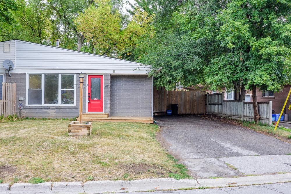 47 Newbury Drive