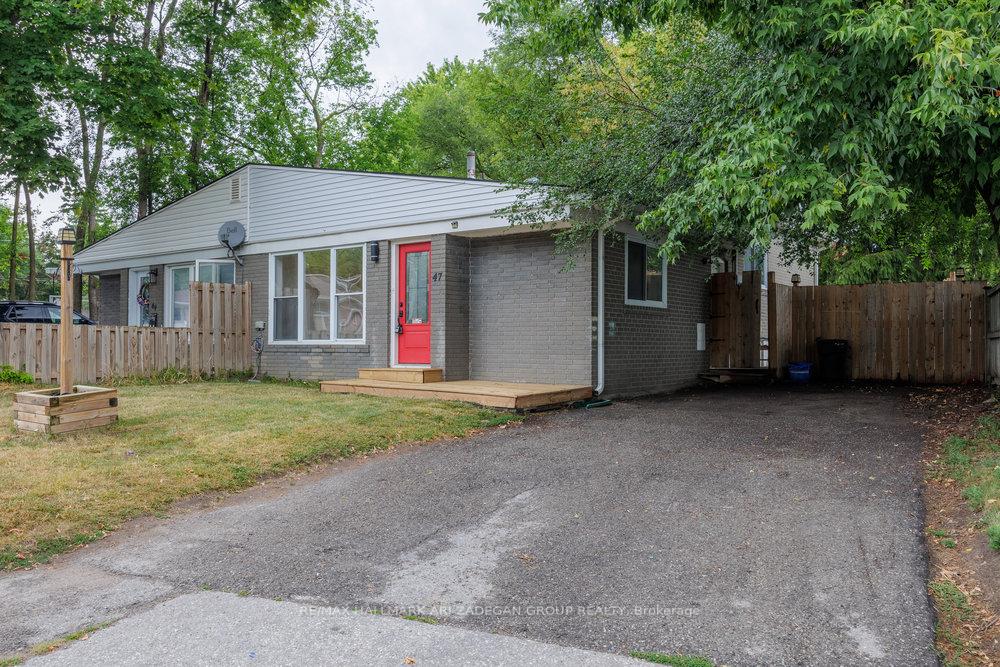 47 Newbury Drive