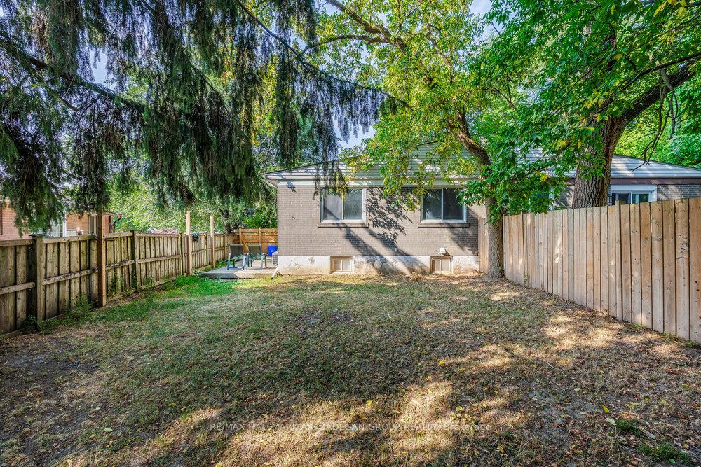 47 Newbury Drive