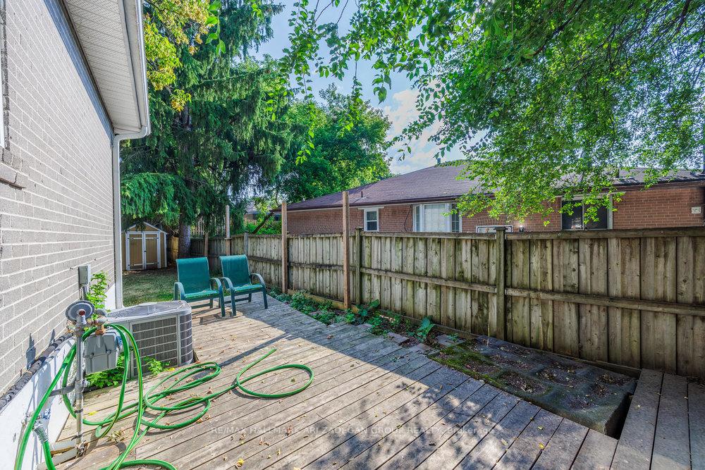 47 Newbury Drive