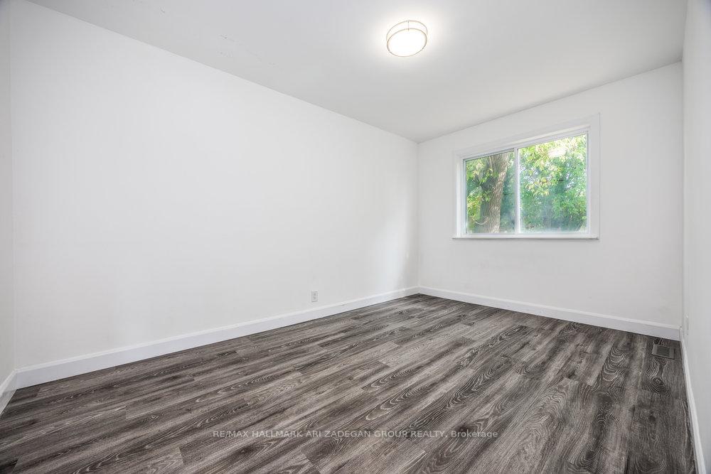 47 Newbury Drive