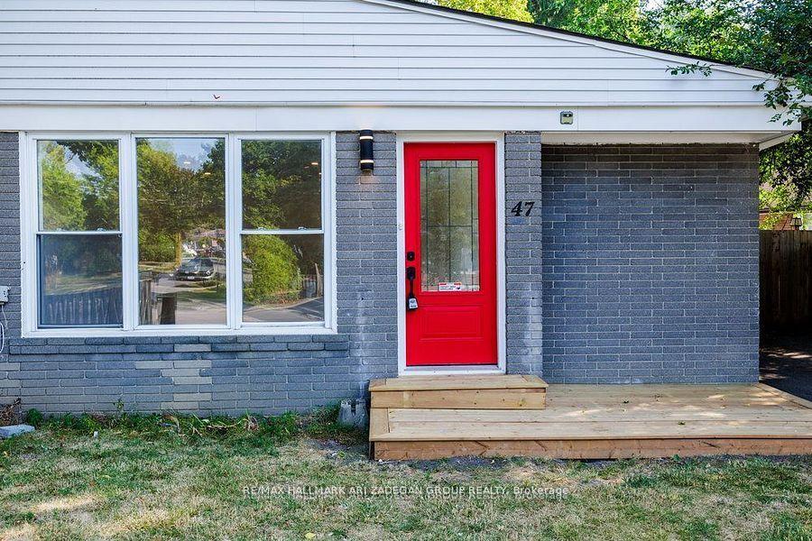 47 Newbury Drive Lower Fl