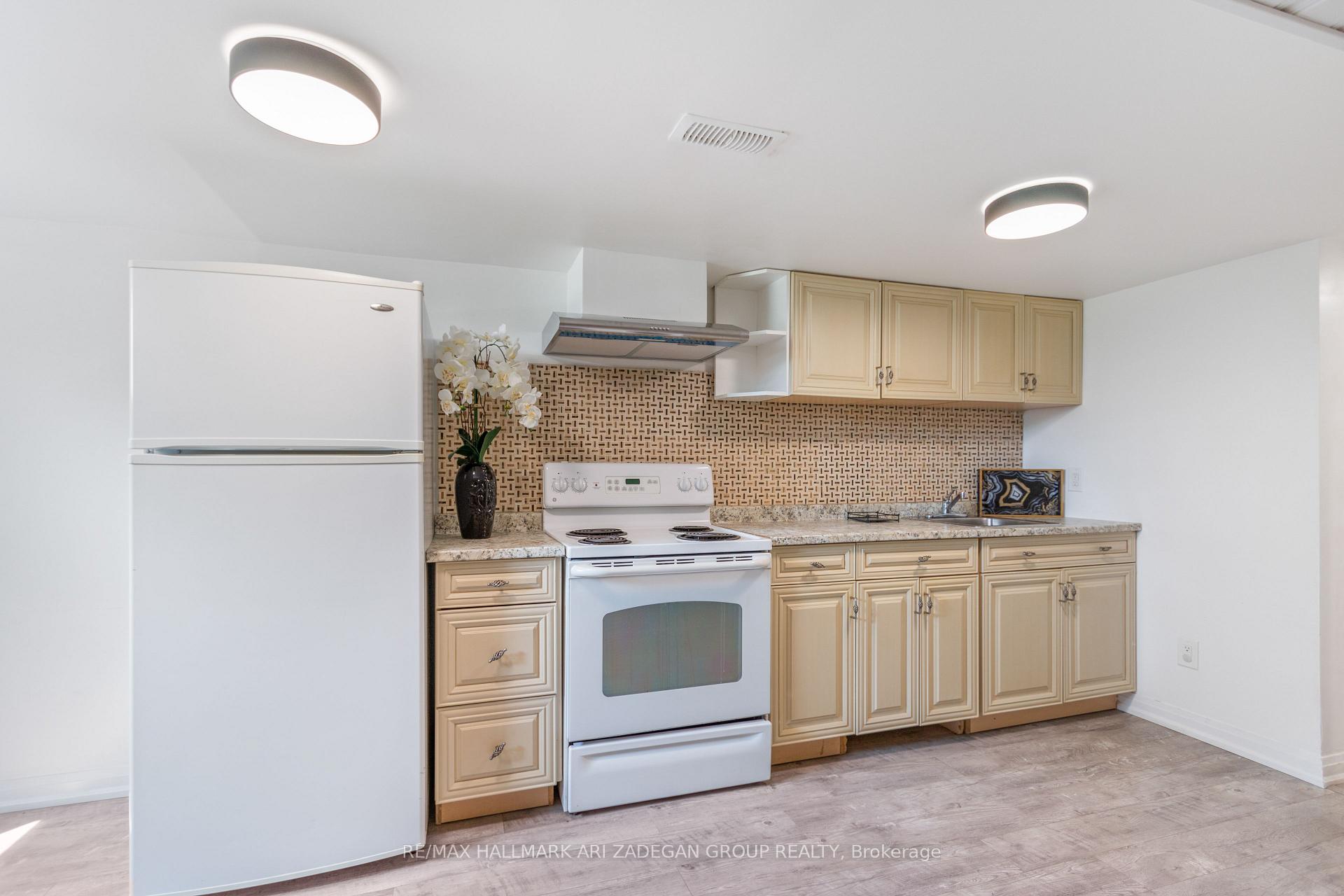 149 Septonne Avenue LF